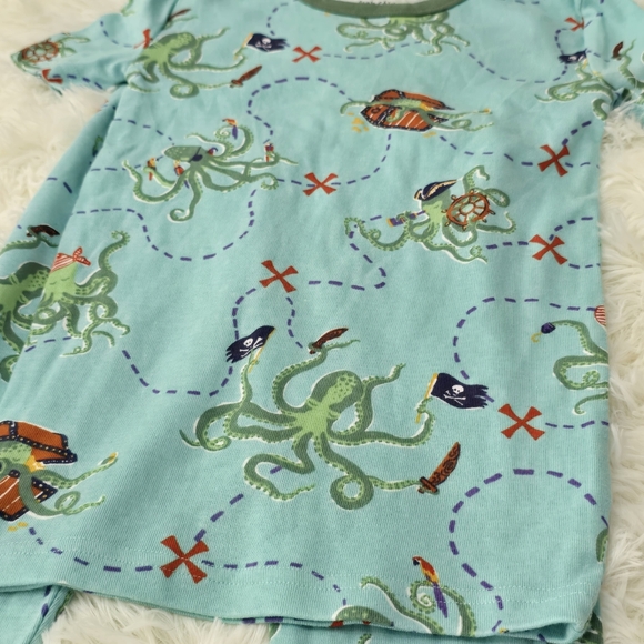 Fish Stix pirate themed pajamas. Short sleeve long pants. - Picture 2 of 5